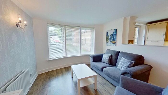 2 Bedroom Flat To Rent In Spring Gardens, Edinburgh, EH8