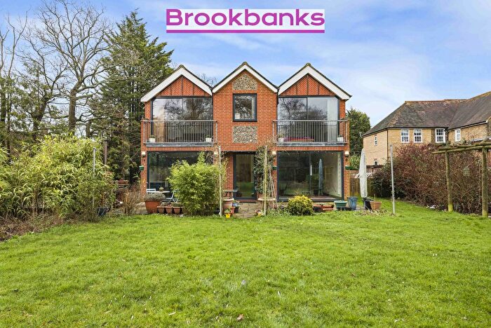 5 Bedroom Detached House For Sale In Green Court Road, Crockenhill, BR8