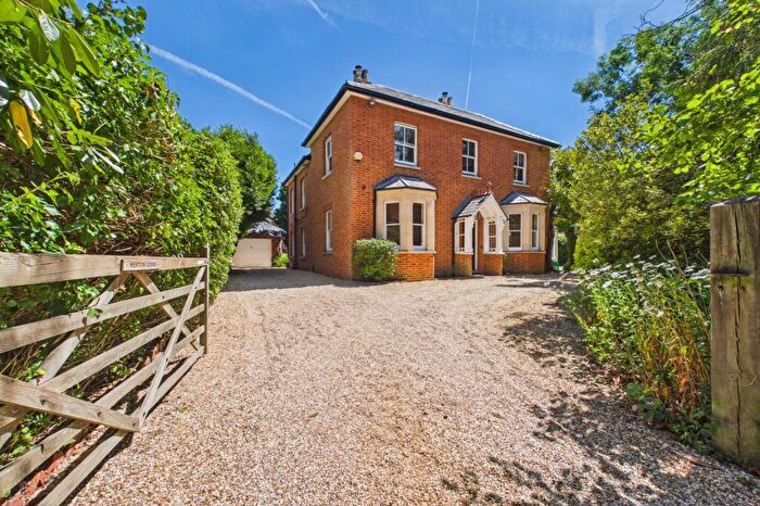 5 Bedroom Detached House For Sale In Binfield Road, Wokingham, Berkshire, RG40
