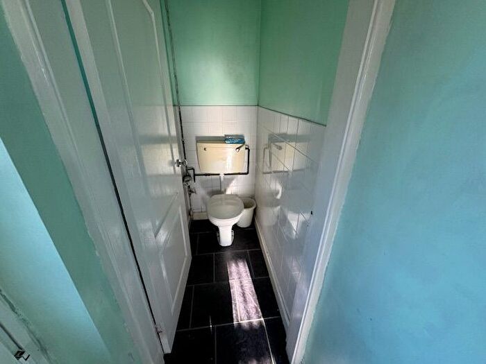 3 Bedroom Semi-Detached House For Sale In West Street, South Kirkby, Pontefract, WF9