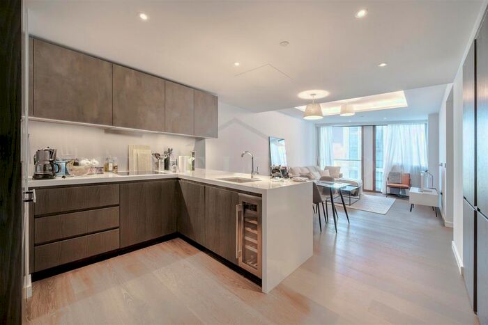 1 Bedroom Flat To Rent In No. Thames City, Nine Elms, London, SW8