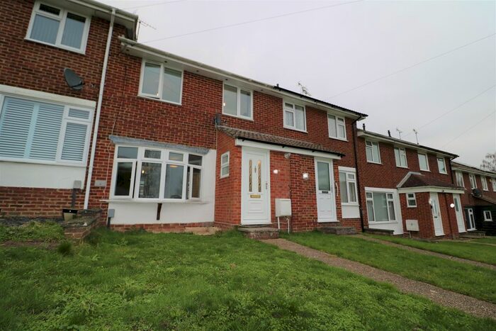 3 Bedroom Terraced House To Rent In Foxglove Green, Willesborough, Ashford TN24