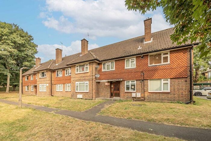 1 Bedroom Flat To Rent In Clapham Manor Street, London, SW4