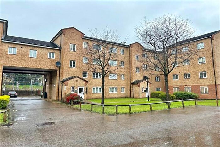 2 Bedroom Apartment To Rent In Wellington House, Kidman Close, Romford, RM2