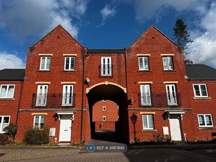 5 Bedroom Semi-detached House To Rent In Fleming Way, St Leonard's Exeter, EX2