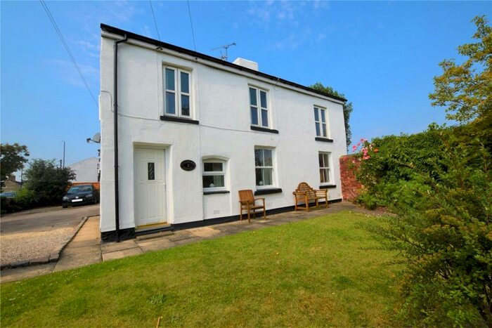 1 Bedroom Apartment To Rent In Flat, Applegarth Cottage, Church Street, Leeds, West Yorkshire, LS26