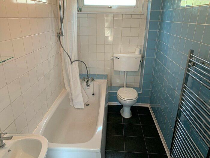 1 Bedroom Flat To Rent In Mitcheldean Covert, Birmingham, West Midlands, B14
