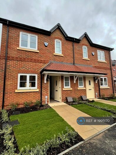 3 Bedroom Semi-Detached House To Rent In Denning Drive, Warfield, Bracknell, RG42