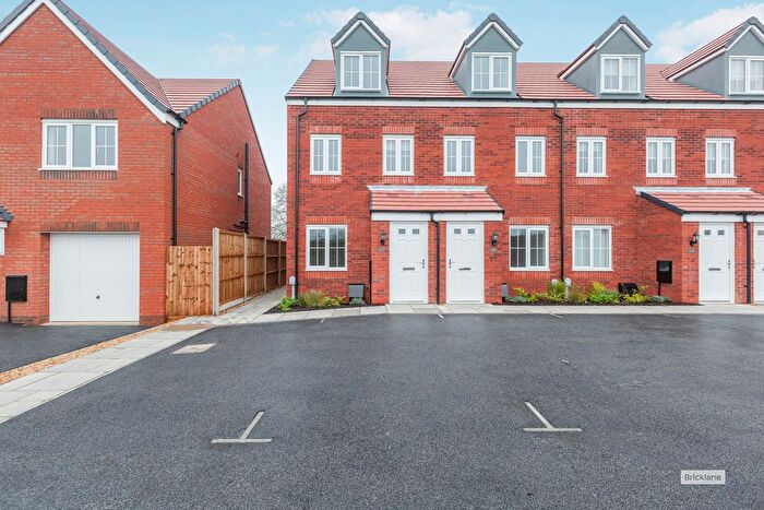 3 Bedroom Property To Rent In Sturgess Lane, Fleckney, Leicester, LE8