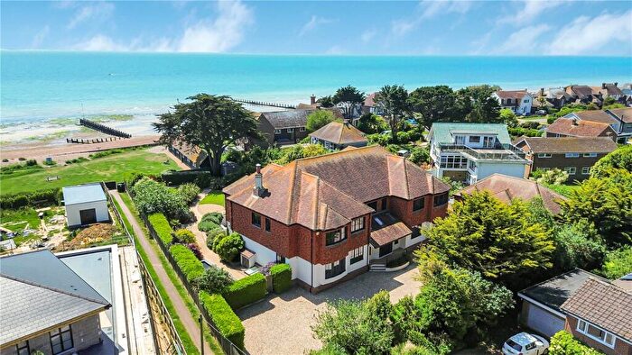 8 Bedroom Detached House For Sale In Sea Way, Middleton-on-Sea, Bognor Regis, West Sussex, PO22