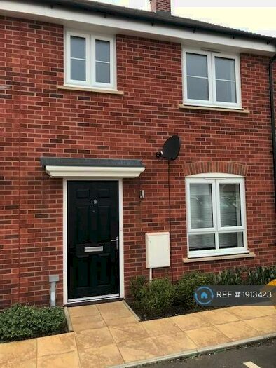 3 Bedroom Terraced House To Rent In Laight Road, Maidstone, ME17