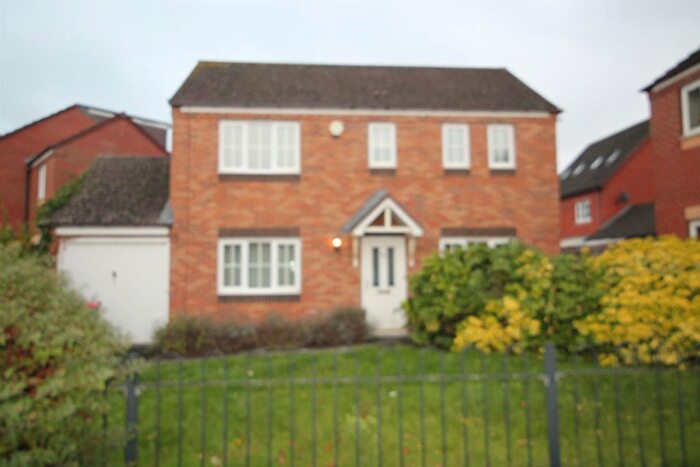 3 Bedroom Detached House To Rent In Saville Close, Wellington, TF1