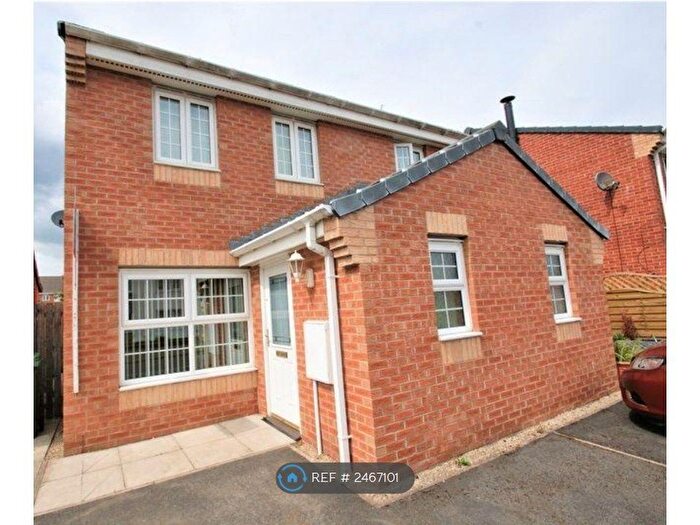 3 Bedroom Semi-Detached House To Rent In Fleming Close, Stockton-On-Tees, TS19