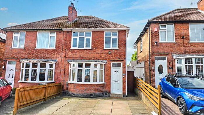 3 Bedroom Semi Detached House For Sale In Henley Crescent, Braunstone Town, LE3