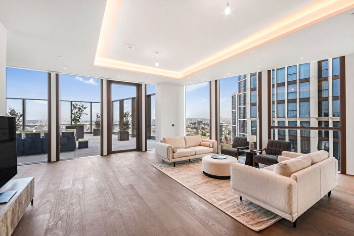 4 Bedroom Flat To Rent In Thames City, London, SW8