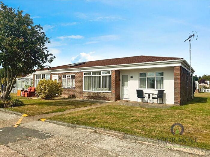 2 Bedroom Bungalow For Sale In Rockall Avenue, Eastbourne, East Sussex, BN23