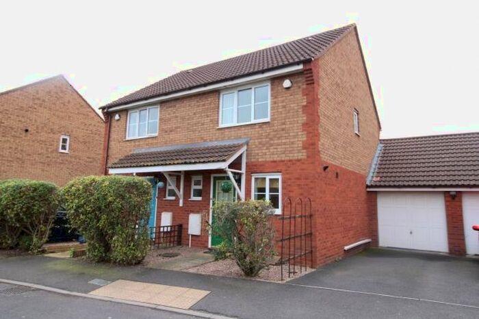 2 Bedroom Semi-Detached House To Rent In Clarks Road, Bridgwater, TA6
