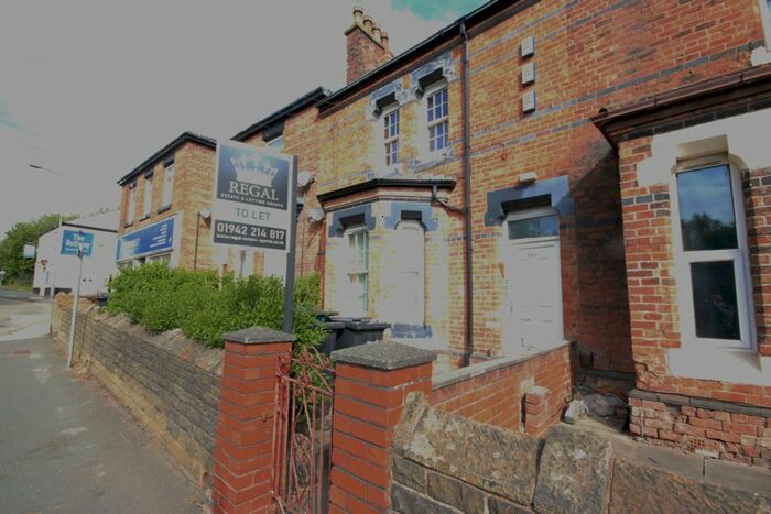 2 Bedroom Property To Rent In Billinge Road, Wigan, WN5