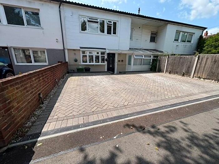 3 Bedroom House For Sale In Abbeydore Road, Portsmouth, PO6
