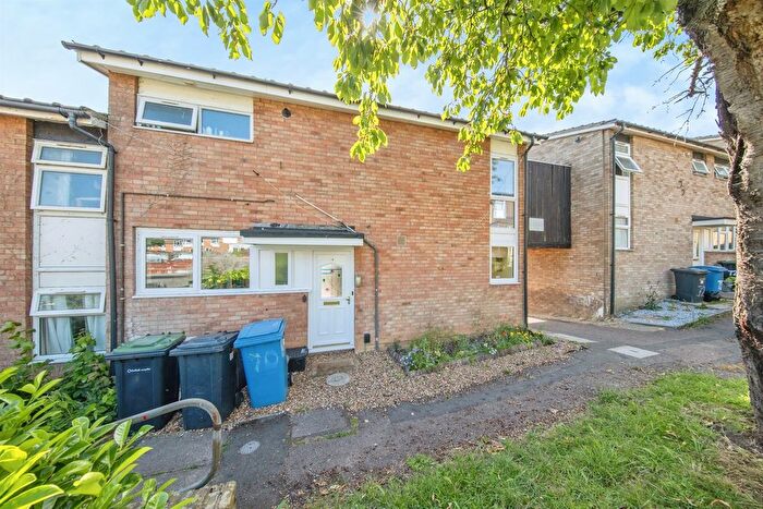 4 Bedroom End Of Terrace House For Sale In Second Avenue, Sudbury, CO10