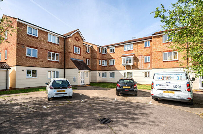 1 Bedroom Apartment For Sale In Mullards Close, Mitcham, CR4