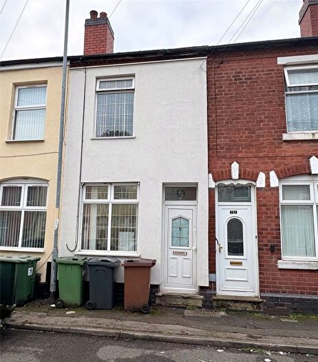 2 Bedroom Terraced House For Sale In Miner Street, Walsall, West Midlands, WS2