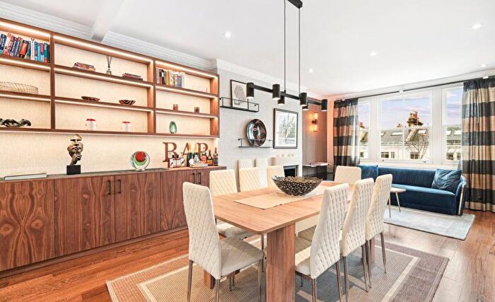 2 Bedroom Apartment To Rent In Ivor Place, Marylebone, London, NW1