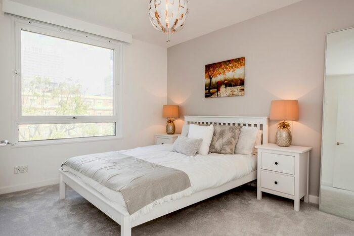 1 Bedroom Flat To Rent In The Water Gardens, London, W2