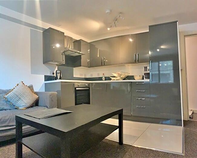 1 Bedroom Apartment To Rent In Llanbleddian Gardens, Cardiff(City), CF24