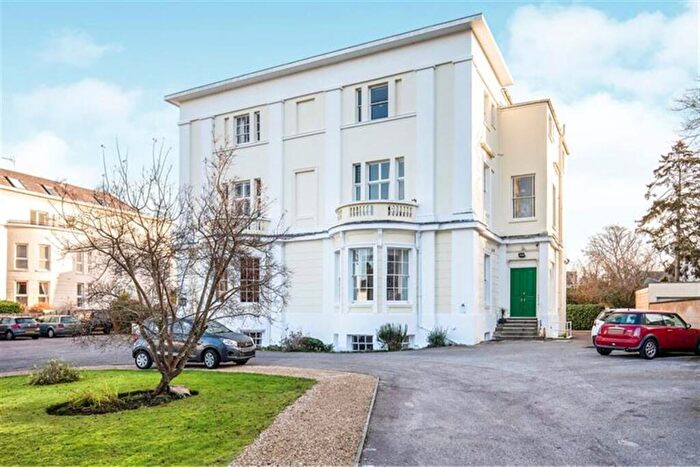 1 Bedroom Retirement Property To Rent In Mercian Court, Park Place, Cheltenham, GL50