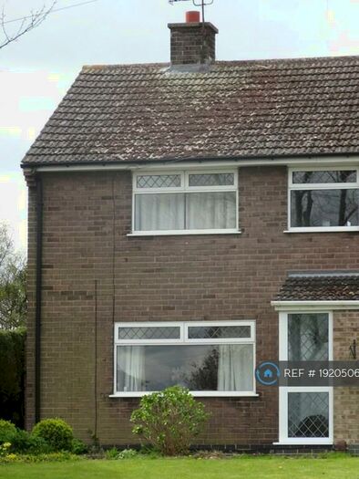 3 Bedroom Semi-Detached House To Rent In Riggotts Way, Chesterfield, S42