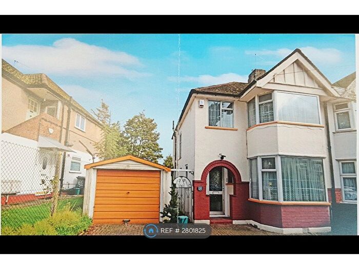 4 Bedroom Semi Detached House To Rent In Peel Road, Wembley, HA9