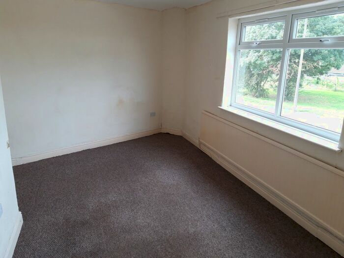 2 Bedroom End Of Terrace House To Rent In Askern Road, Toll Bar, Doncaster, DN5