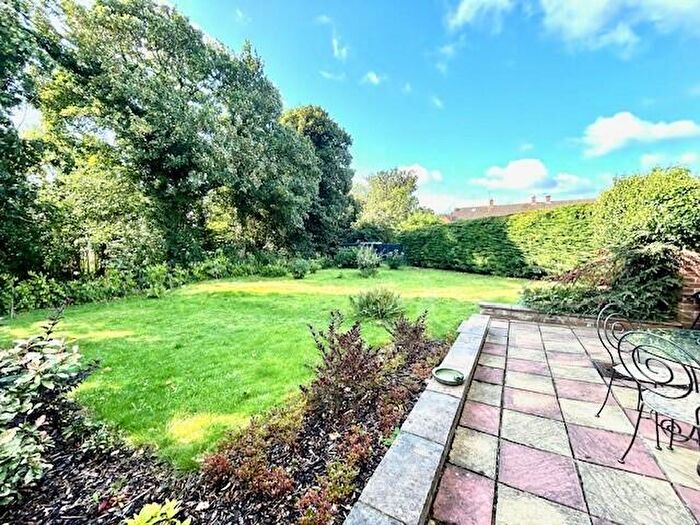 2 Bedroom End Of Terrace House To Rent In Graham Road, Blacon, CH1