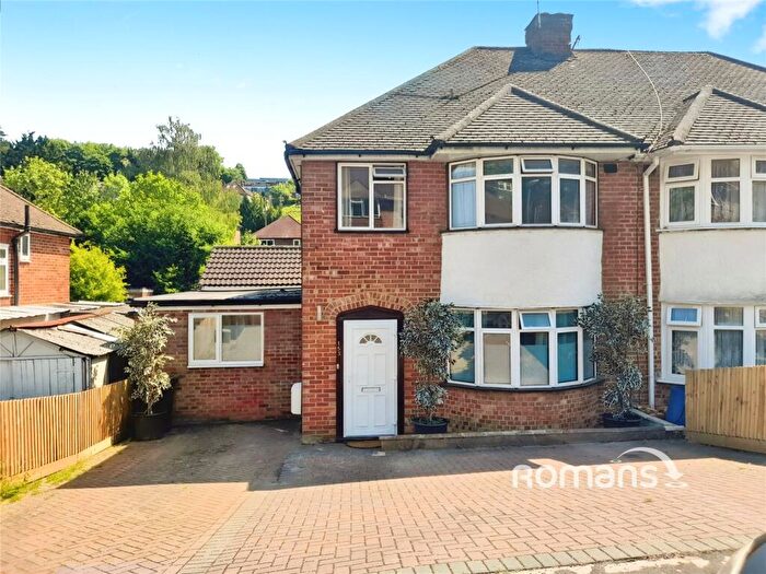 1 Bedroom House To Rent In Chairborough Road, High Wycombe, Buckinghamshire, HP12