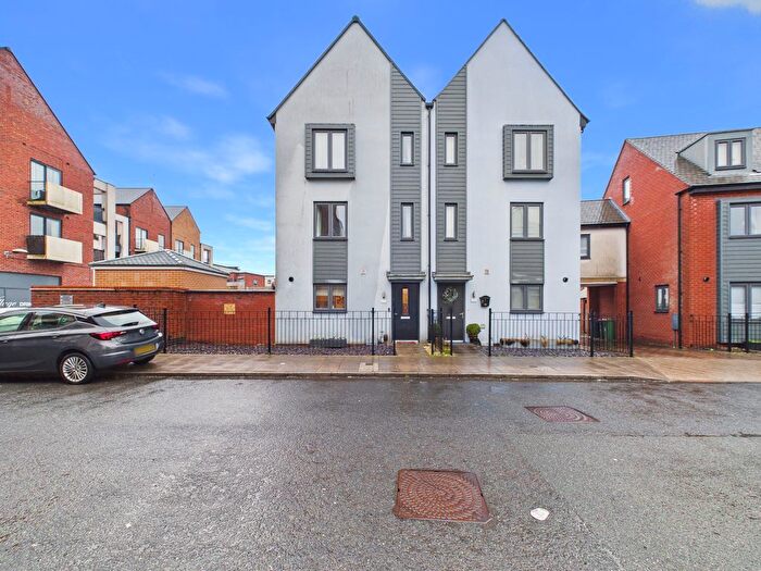 4 Bedroom Semi Detached House For Sale In Birchfield Way, Lawley, Telford, TF3