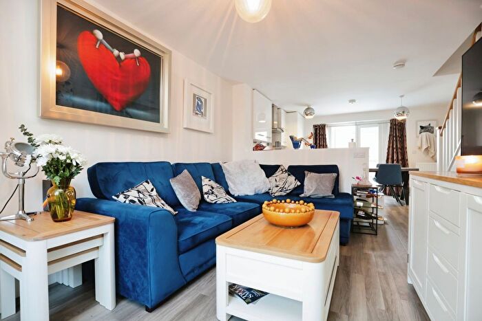 2 Bedroom Terraced House For Sale In Willow Way, Stratford-Upon-Avon, Warwickshire, CV37