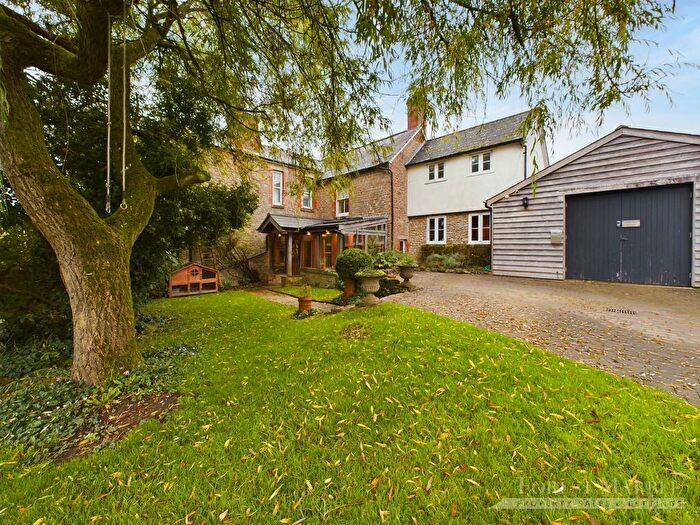 3 Bedroom Semi-Detached House For Sale In Mill Lane, Bourton, Gillingham, SP8