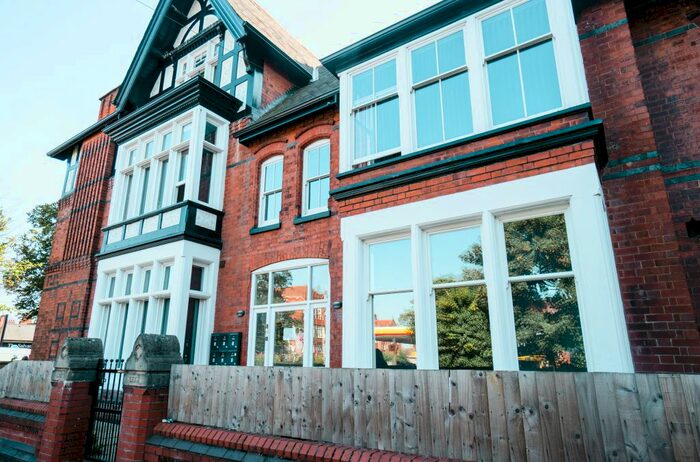 1 Bedroom Flat To Rent In Ashleigh Road, Leicester, LE3