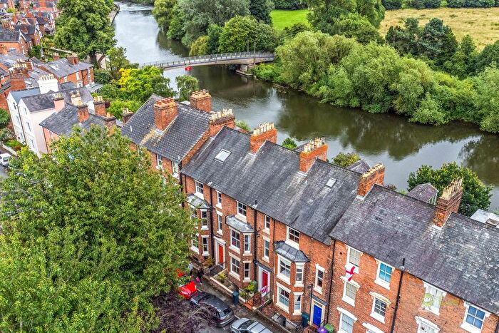 4 Bedroom Terraced House For Sale In Victoria Street, Castlefields, SY1