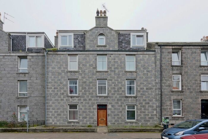1 Bedroom Flat To Rent In Summerfield Terrace, City Centre, Aberdeen, AB24
