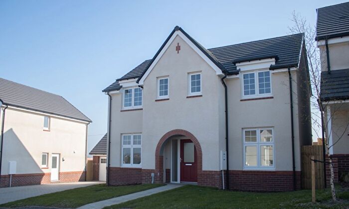 4 Bedroom Detached House For Sale In Dol Y Dderwen, Llangain, SA33