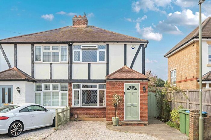 3 Bedroom Semi-Detached House For Sale In Burwood Close, Hersham, Surrey, KT12