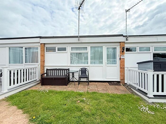2 Bedroom Chalet For Sale In Belle Aire, Beach Road, Hemsby, NR29