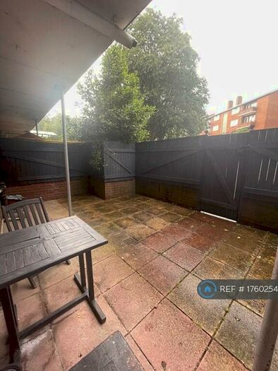 2 Bedroom Flat To Rent In Hotwell Road, Bristol, BS8