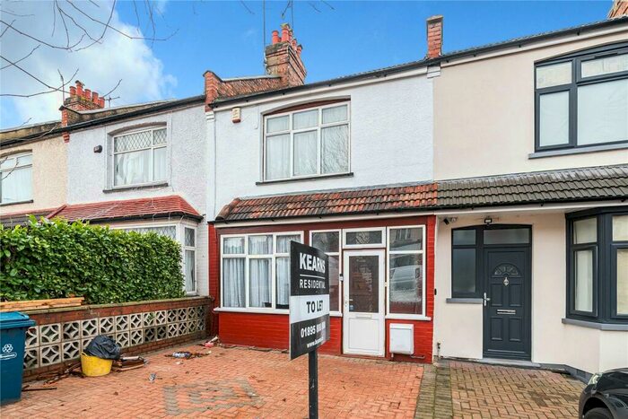 3 Bedroom Terraced House To Rent In Pinner Road, Harrow, London, HA1