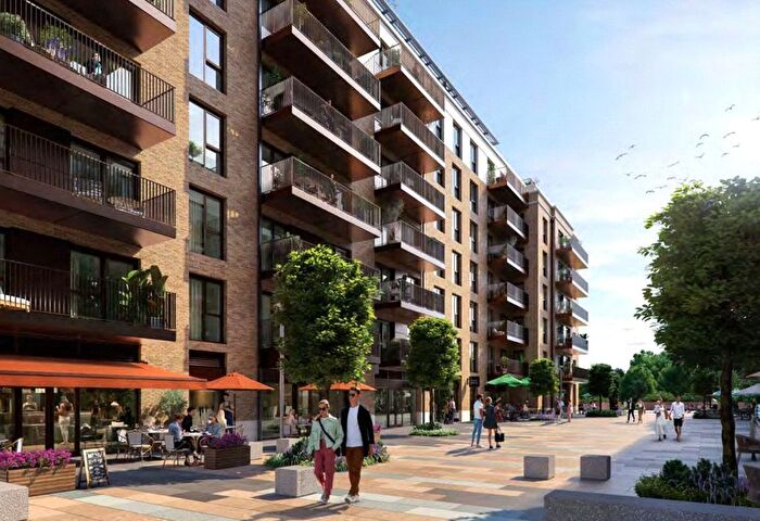 2 Bedroom Flat For Sale In Palmer House, Parr's Way, W6