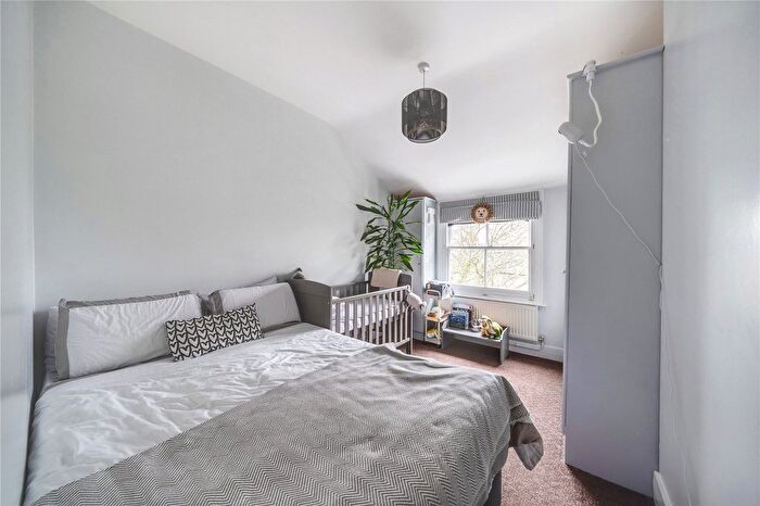 1 Bedroom Flat For Sale In Dukes Avenue, Muswell Hill, London, N10