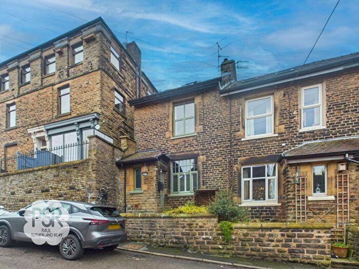 3 Bedroom Terraced House For Sale In Fishers Bridge, Hayfield, SK22