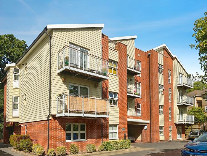 2 Bedroom Flat For Sale In Northlands Road, Southampton, SO15